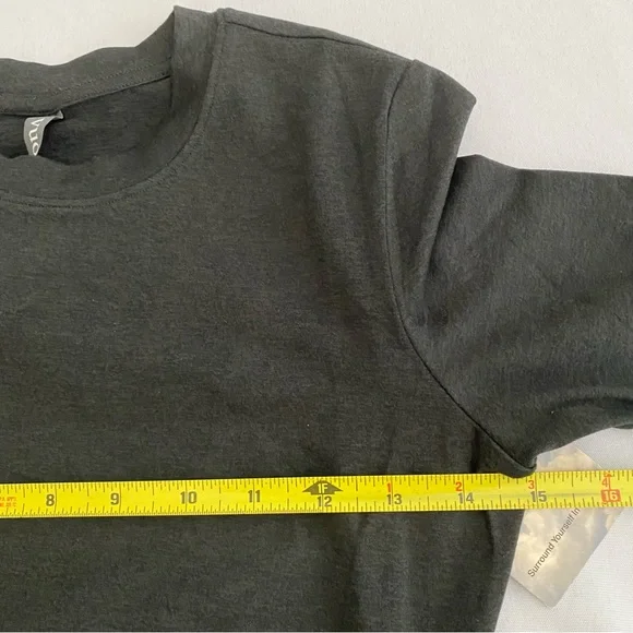 Vuori Women Long Sleeve Halo Essential Dress Size XS DreamKnit Black Heather NWT - Picture 5 of 9